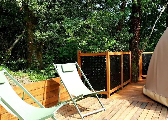 Le Mobil'dome A Marie Lyxtält *