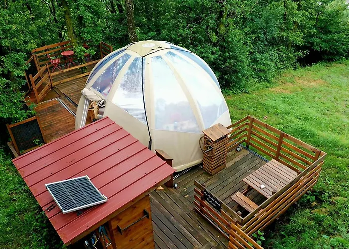 Le Mobil'dome A Marie Lyxtält