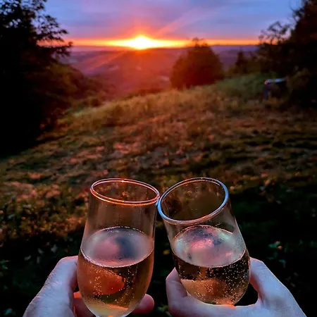 Le Mobil'dome A Marie 豪华帐篷 *